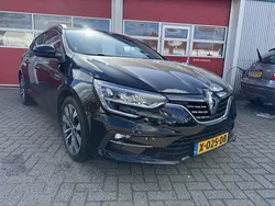 Zwart Gebruikt 2023 Renault Mégane GrandTour Luxe Stationwagen | € 20.950 (Eerlijke prijs)
