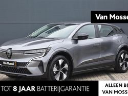 Grijs Nieuw 2025 Renault Mégane Equilibre Hatchback | € 37.235 (Duur)