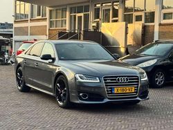 Grijs Gebruikt 2017 Audi A8 Proline Sedan | € 27.500