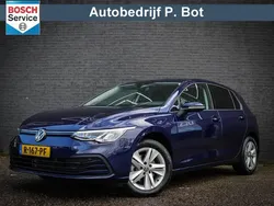 Blauw Gebruikt 2021 VW Golf VIII Life Hatchback | € 24.950 (Super prijs)