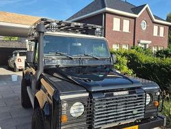 Zwart Gebruikt 2002 Land Rover Defender Van | € 22.500 (Iets duurder)