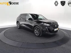 Zwart Gebruikt 2023 Peugeot 2008 Allure SUV | € 21.900 (Goede deal)