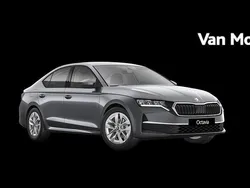 Grijs Nieuw 2024 Skoda Octavia Business Line Hatchback | € 36.945 (Goede deal)