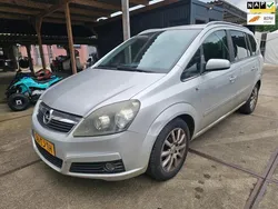 Grijs Gebruikt 2006 Opel Zafira Executive MPV | € 1.999 (Duur)