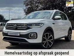 Wit Gebruikt 2020 VW T-Cross Style SUV | € 19.999 (Iets duurder)