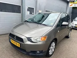 Grijs Gebruikt 2010 Mitsubishi Colt Edition Hatchback | € 2.250 (Eerlijke prijs)