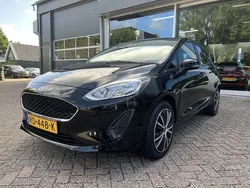 Zwart Gebruikt 2017 Ford Fiesta Trend Hatchback | € 8.800 (Eerlijke prijs)