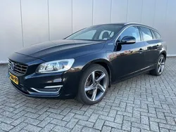 Zwart Gebruikt 2013 Volvo V60 Summum Stationwagen | € 7.900 (Eerlijke prijs)