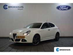 Wit Gebruikt 2015 Alfa Romeo Giulietta Sprint Hatchback | € 14.895 (Eerlijke prijs)