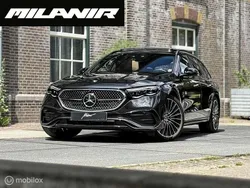 Grijs, metallic lak Gebruikt 2024 Mercedes E300 AMG line Stationwagen | € 74.945