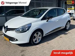 Wit Gebruikt 2014 Renault Clio IV Dynamique Hatchback | € 6.750 (Eerlijke prijs)