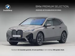 Oxidgrau metallic (grijs metallic) Gebruikt 2022 BMW iX Comfort Edition SUV | € 48.950 (Eerlijke prijs)