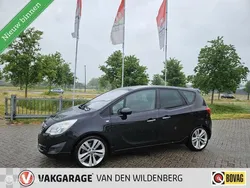 Zwart Gebruikt 2011 Opel Meriva Cosmo MPV | € 6.950 (Iets duurder)