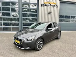 Grijs Gebruikt 2017 Mazda 2 Hatchback | € 13.950 (Eerlijke prijs)
