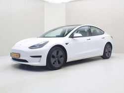 Wit Gebruikt 2021 Tesla Model 3 Standard Range Sedan | € 22.999 (Eerlijke prijs)