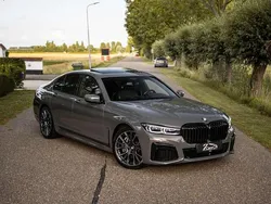Grijs Gebruikt 2021 BMW 745 M Sport Sedan | € 50.000