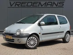 Grijs Gebruikt 2001 Renault Twingo Hatchback | € 950 (Eerlijke prijs)