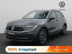 Grijs Gebruikt 2024 VW Tiguan Business SUV | € 40.900 (Super prijs)