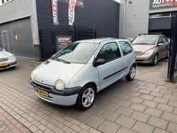 Grijs Gebruikt 2007 Renault Twingo Hatchback | € 1.499 (Eerlijke prijs)