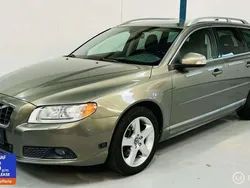 Groen Gebruikt 2010 Volvo V70 Summum Stationwagen | € 15.945 (Iets duurder)