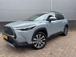 Grijs Gebruikt 2023 Toyota Corolla Cross SUV | € 34.980 (Iets duurder)