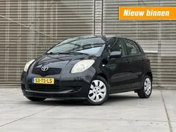 Zwart, andere lak Gebruikt 2007 Toyota Yaris Sol Hatchback | € 5.450 (Eerlijke prijs)