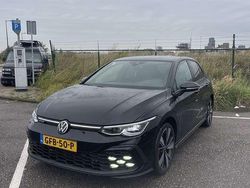 Zwart Gebruikt 2021 VW Golf VIII GTE Stationwagen | € 23.750 (Eerlijke prijs)