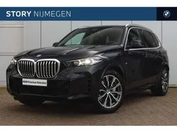 Zwart, metallic lak Gebruikt 2024 BMW X5 M Sport SUV | € 99.950