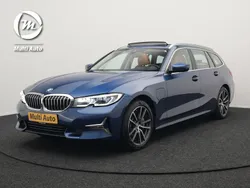 Blauw Gebruikt 2021 BMW 330e Luxury Line Stationwagen | € 32.890 (Super prijs)