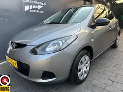 Grijs Gebruikt 2010 Mazda 2 Hatchback | € 5.750 (Eerlijke prijs)