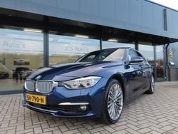 Blauw Gebruikt 2018 BMW 330 Executive Sedan | € 19.999 (Goede deal)