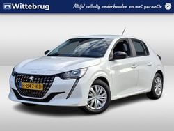 Wit Gebruikt 2022 Peugeot 208 Active Hatchback | € 14.245 (Eerlijke prijs)