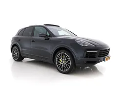 Zwart Gebruikt 2018 Porsche Cayenne Sport SUV | € 52.945