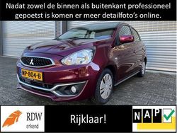 Rood, metallic lak Gebruikt 2017 Mitsubishi Space Star Hatchback | € 7.995 (Eerlijke prijs)