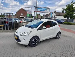 Wit Gebruikt 2010 Ford Ka Titanium X Hatchback | € 2.495 (Eerlijke prijs)
