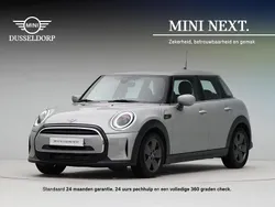 Grijs Gebruikt 2023 Mini Cooper Classic Hatchback | € 26.250 (Duur)