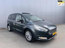 Groen, metallic lak Gebruikt 2016 Ford Galaxy Titanium MPV | € 8.950
