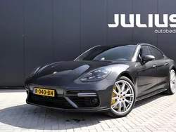 Grijs Gebruikt 2017 Porsche Panamera Turbo S Sedan | € 83.500