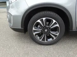 Grijs Gebruikt 2019 Suzuki Vitara SUV | € 24.950 (Duur)