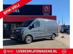 Grijs Nieuw 2024 Renault Master Van | € 35.995 (Eerlijke prijs)