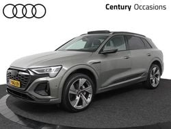 Grijs Gebruikt 2023 Audi Q8 e-tron Design SUV | € 64.900 (Iets duurder)