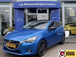Blauw, metallic lak Gebruikt 2016 Mazda 2 Hatchback | € 10.950 (Eerlijke prijs)