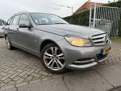 Grijs, metallic lak Gebruikt 2011 Mercedes C180 Avantgarde Stationwagen | € 5.900 (Super prijs)