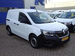 Wit Gebruikt 2023 Renault Kangoo Komfort MPV | € 13.950 (Eerlijke prijs)