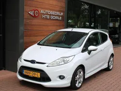 Wit Gebruikt 2011 Ford Fiesta Ghia Hatchback | € 5.350 (Eerlijke prijs)