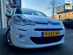 Wit, metallic lak Gebruikt 2014 Citroën C3 PureTech Hatchback | € 4.750 (Eerlijke prijs)