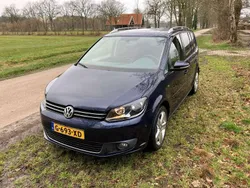 Blauw Gebruikt 2015 VW Touran Highline MPV | € 10.500 (Goede deal)