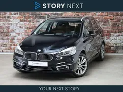 Zwart, metallic lak Gebruikt 2017 BMW 220 Active Tourer Executive MPV | € 19.950 (Eerlijke prijs)