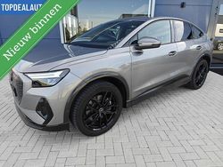 Grijs Gebruikt 2022 Audi Q4 Sportback e-tron Comfort SUV | € 33.950