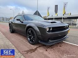 Grijs Gebruikt 2017 Dodge Challenger SXT Coupé | € 34.999